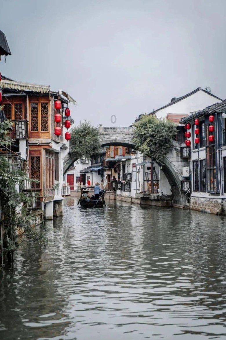 悬赏百万征集公职人员犯罪线索,背后的营商环境更值得关注